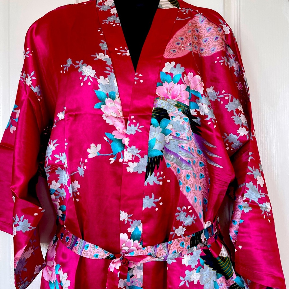 Very pretty robe - Picture 2 of 5